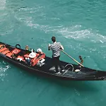 Luxhaven Venice ベッド・アンド・ブレックファスト